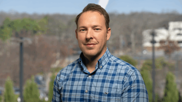 Evolve Promotes Alex Johnston to SVP, Head of Open Banking